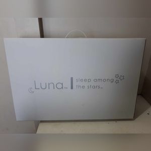 Luna memory pillow